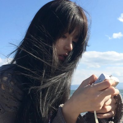 色肉毒蝎女